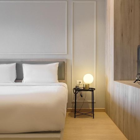 Boss Mansion Hotel Bangkok Exterior photo