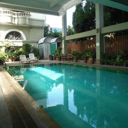Boss Mansion Hotel Bangkok Exterior photo