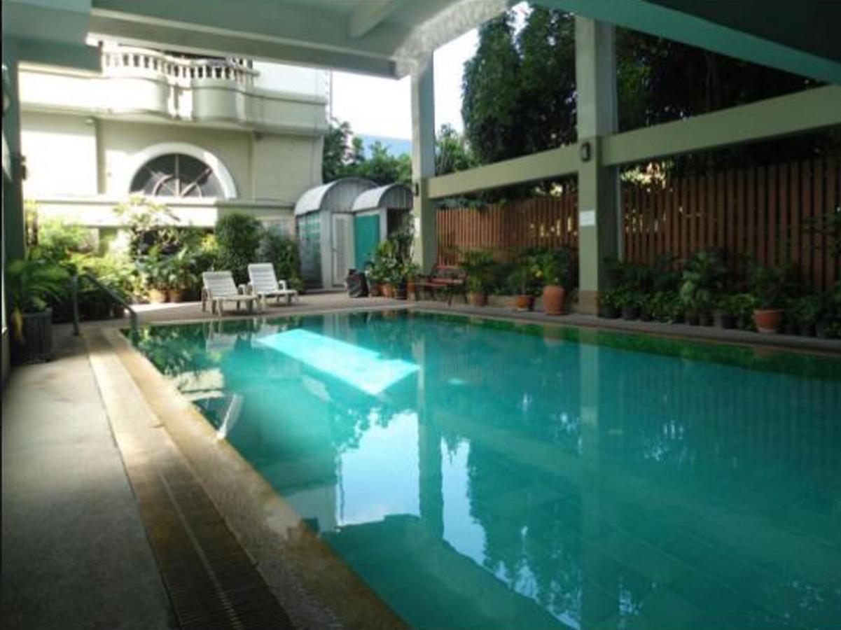 Boss Mansion Hotel Bangkok Exterior photo